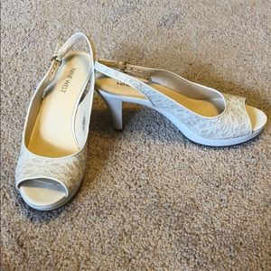 NINE WEST Ivory Lace heel